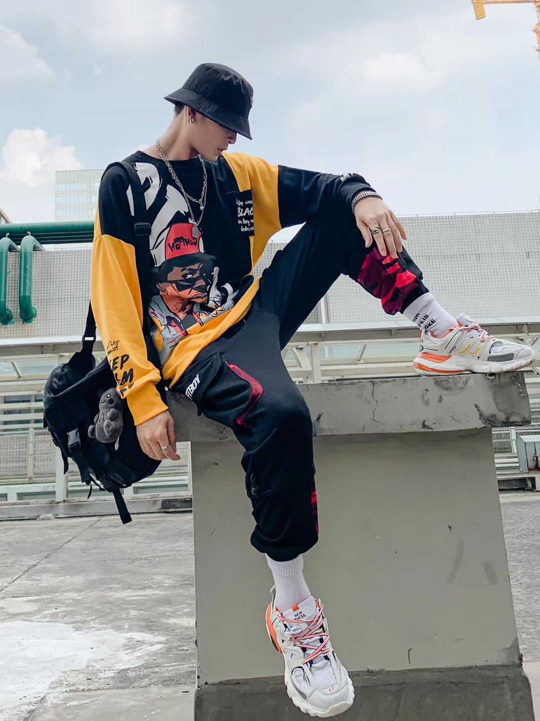 模特嘻哈國潮服裝拍攝