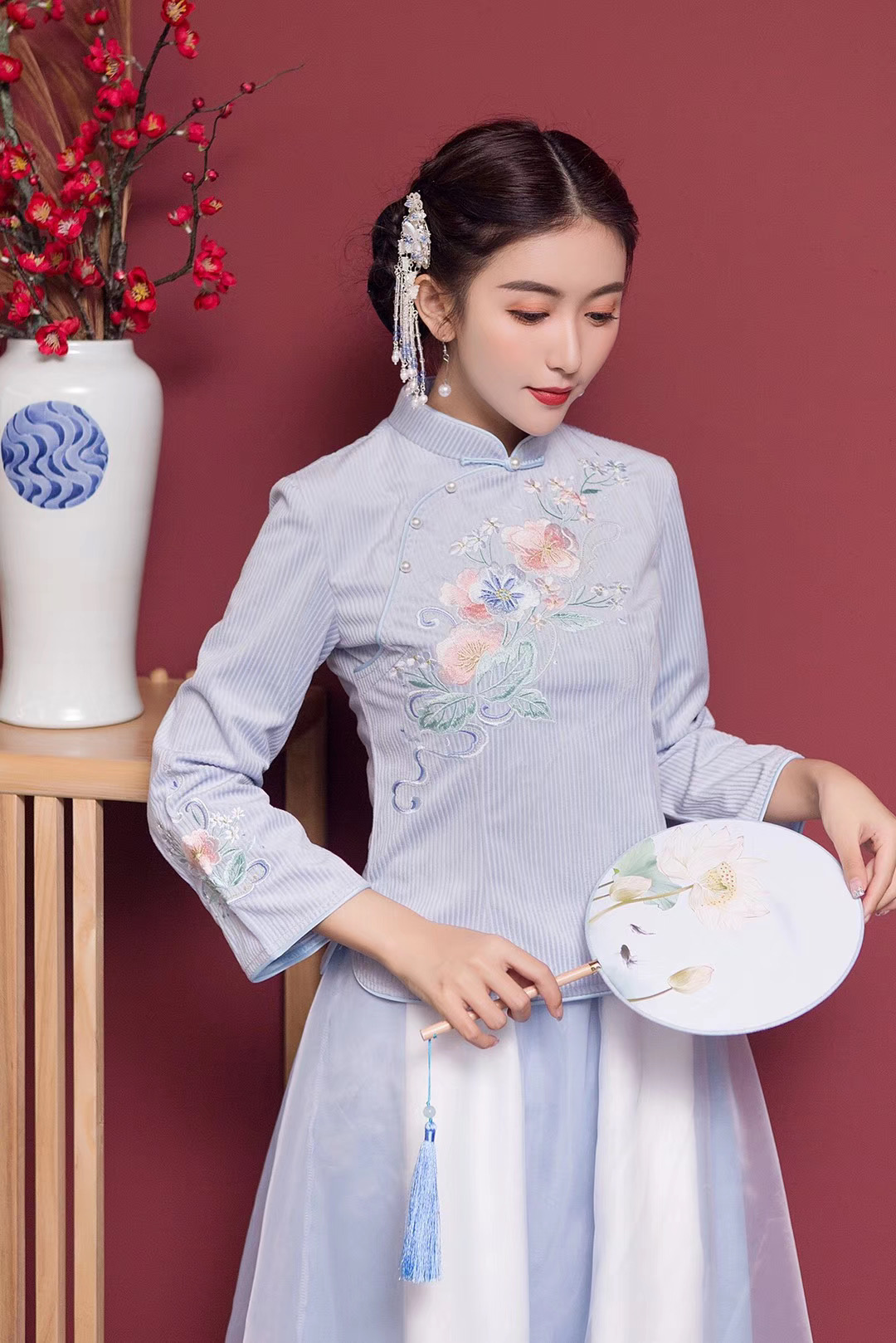 女裝中國風(fēng)模特拍攝