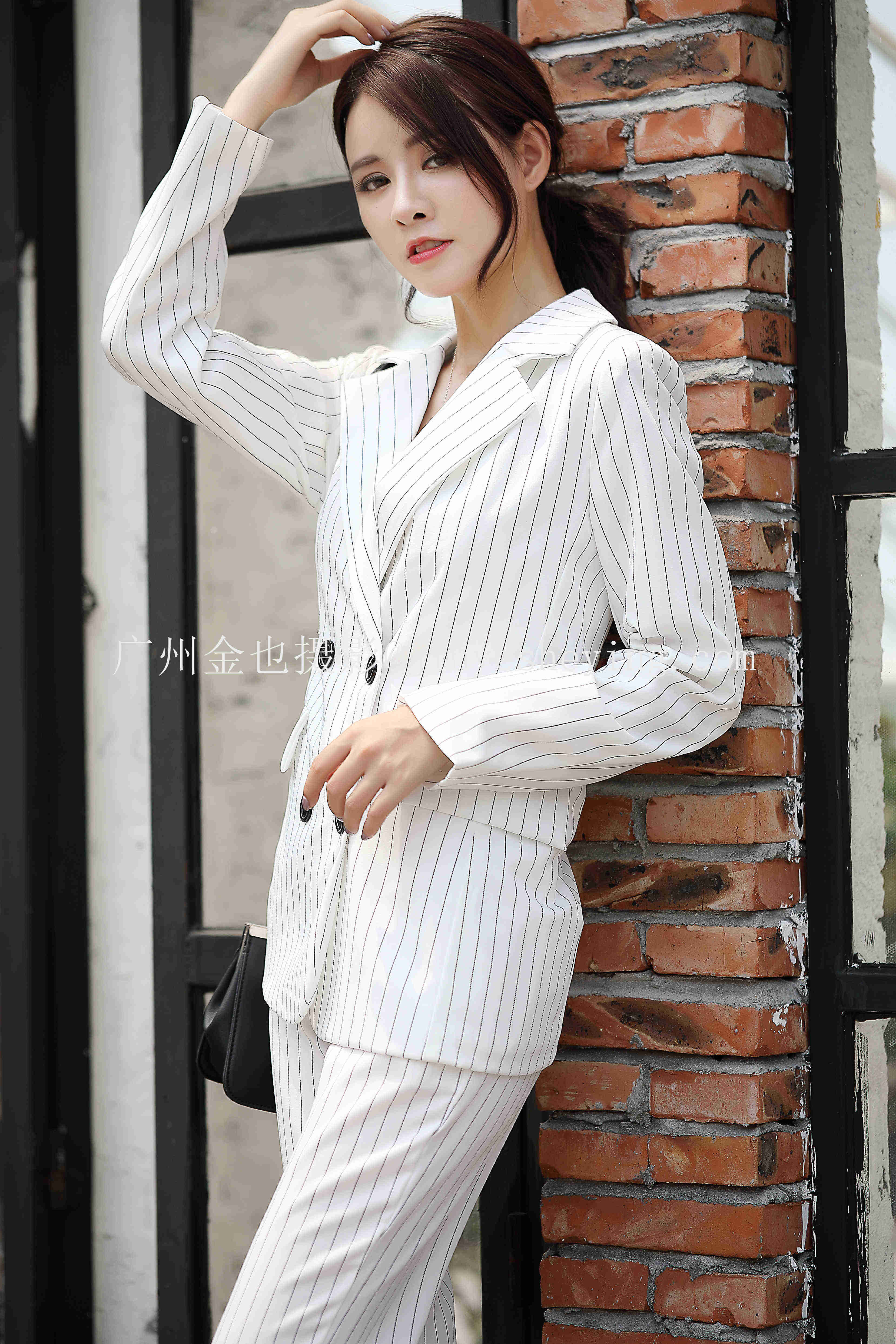 模特職業(yè)裝服裝拍攝